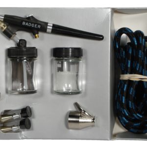 Deluxe Badger Airbrush Set w/3 heads - Image 1