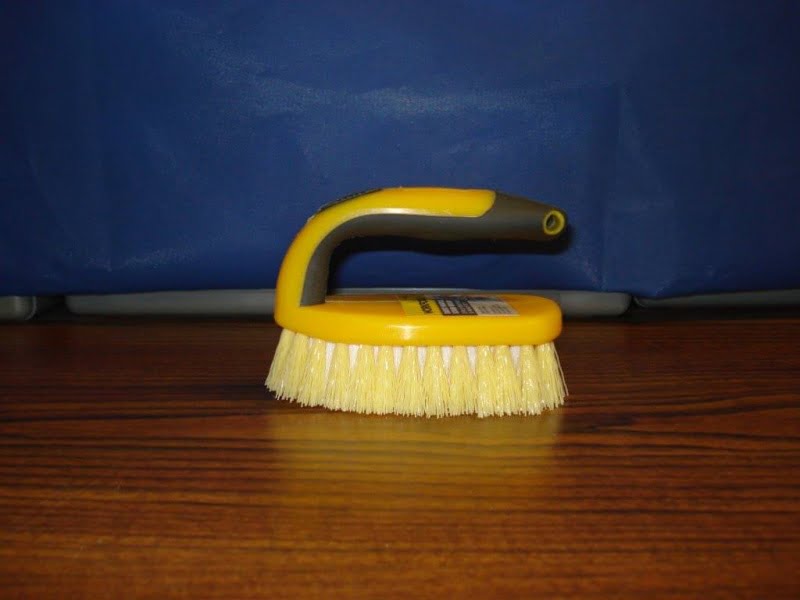 Nylon Cleaning Brush