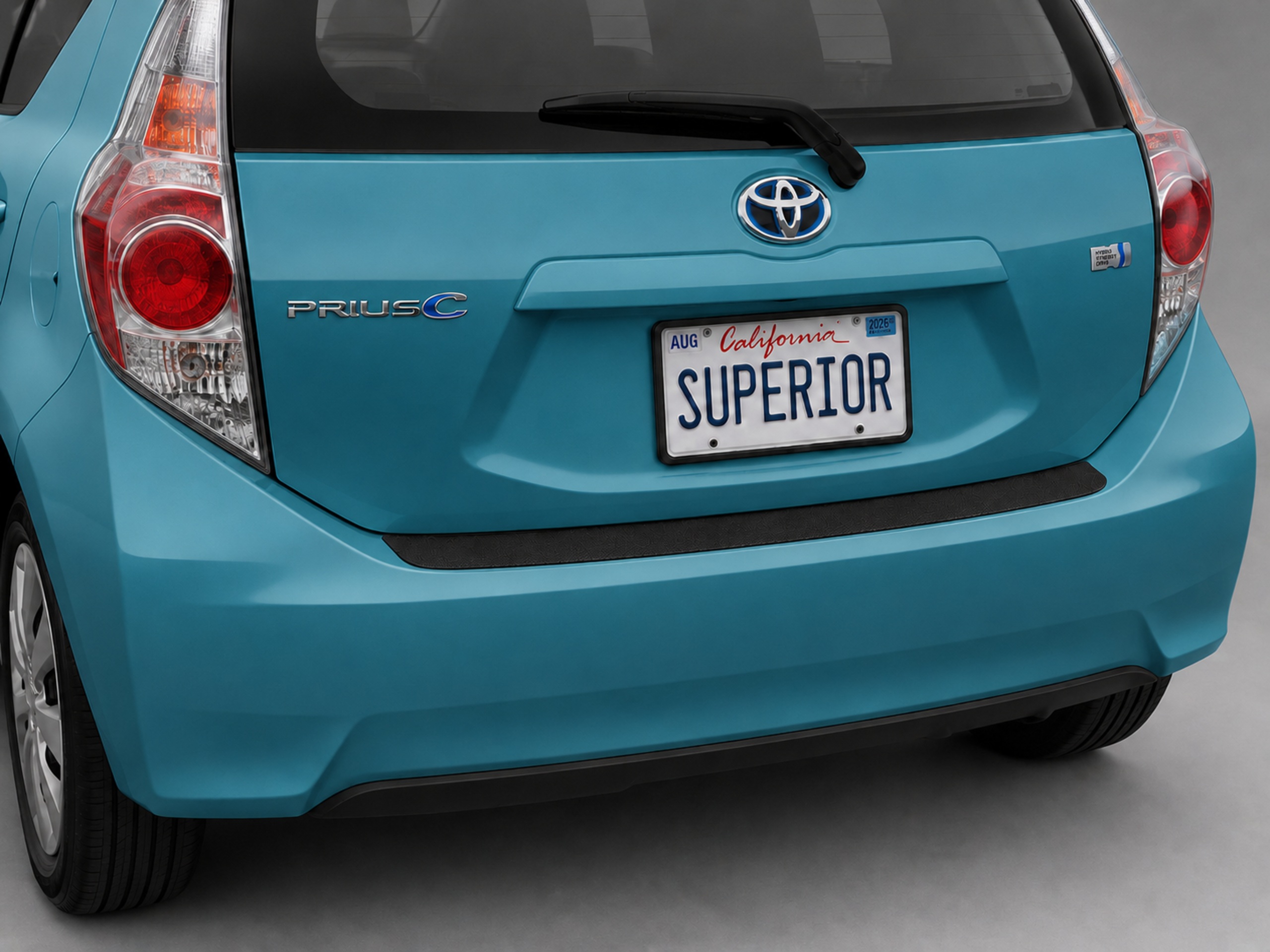 TOYOTA PRIUS C 2018-2023 - Rear Sill Plate Vinyl TOYOTA PRIUS C 2018-2023 - Rear Sill Plate Vinyl