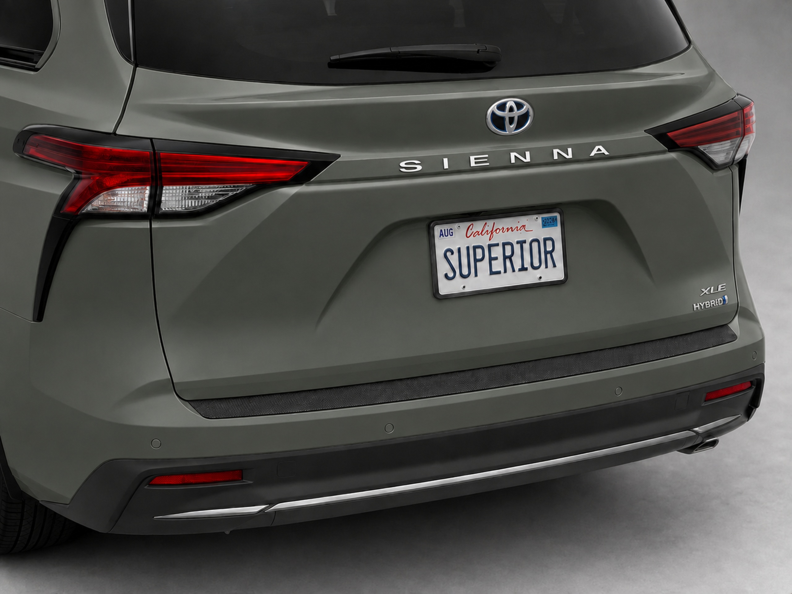 TOYOTA SIENNA 2022-2023 - Rear Sill Plate Vinyl TOYOTA SIENNA 2022-2023 - Rear Sill Plate Vinyl